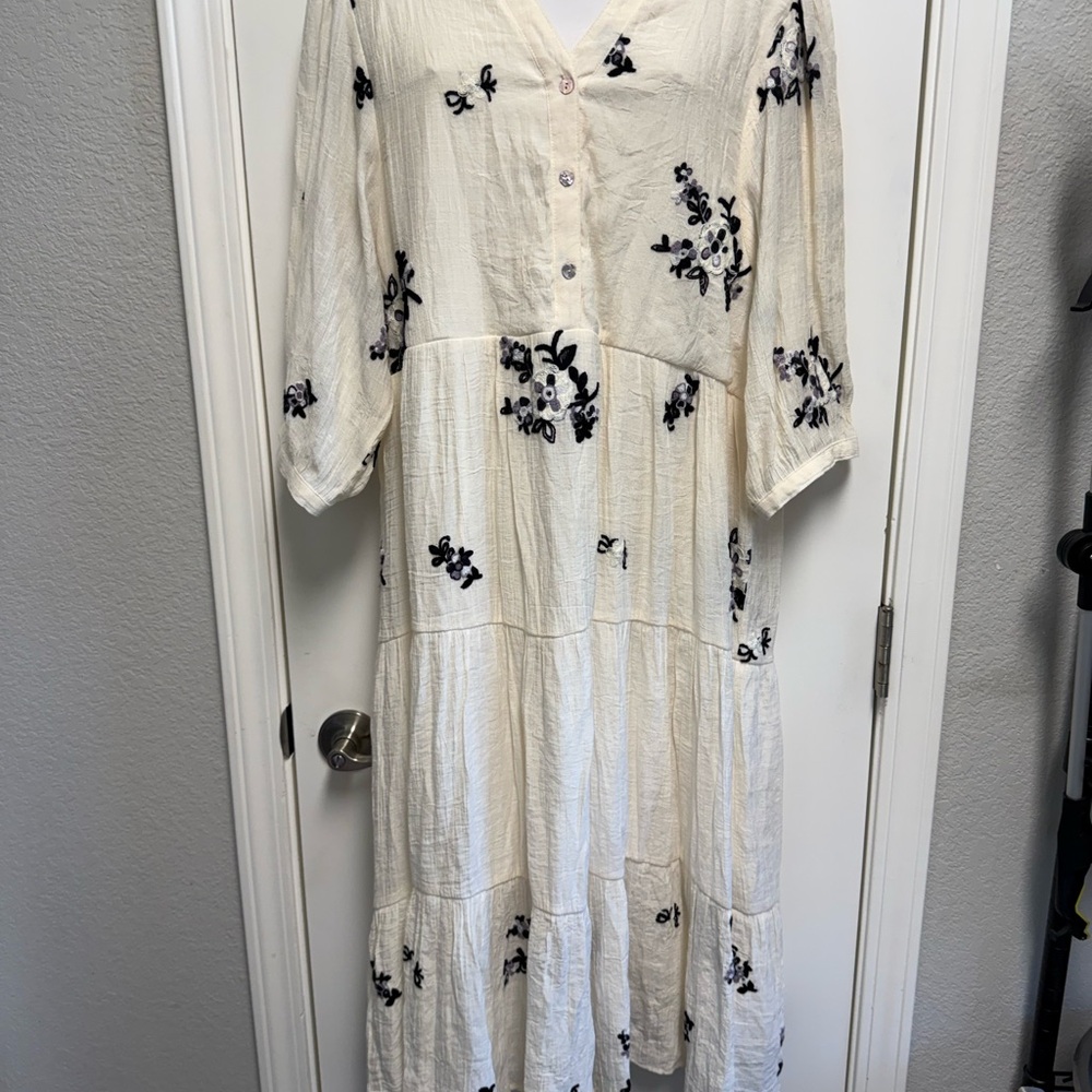 Cream Button-Front Floral Tiered Midi Dress